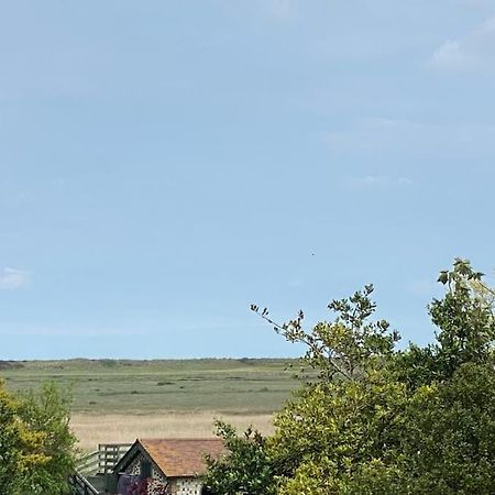 Mayflower, Luxury Norfolk Retreat - Brancaster, Sleeps 4 -12 Exterior photo